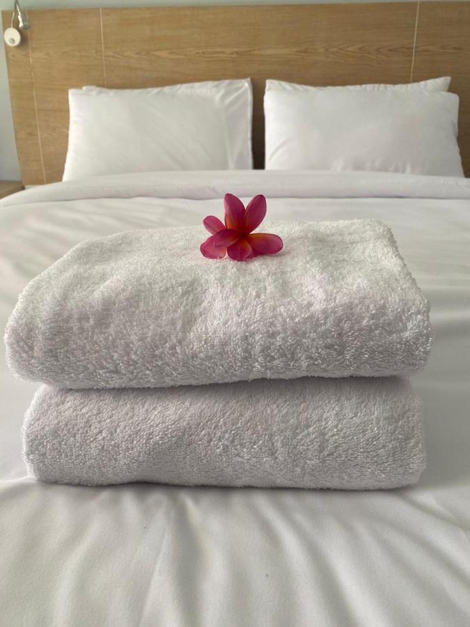 Manuver Surf And Stay Uluwatu Bali جيمباران المظهر الخارجي الصورة